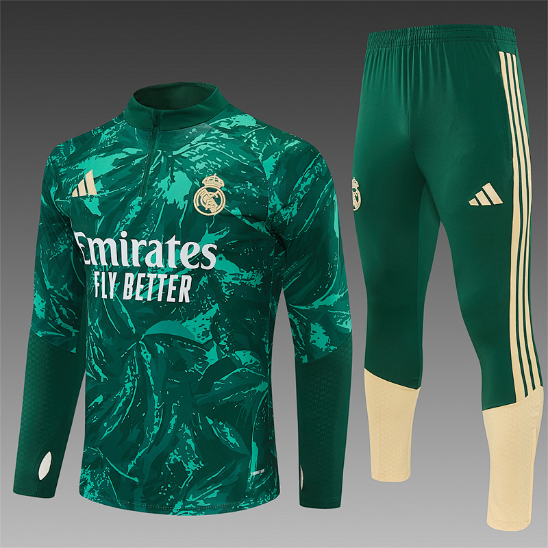 Real Madrid trainingspak beige foto 10