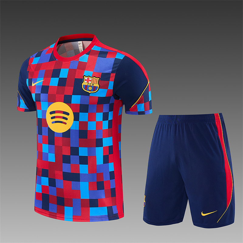 FC Barcelona trainingspak beige foto 11