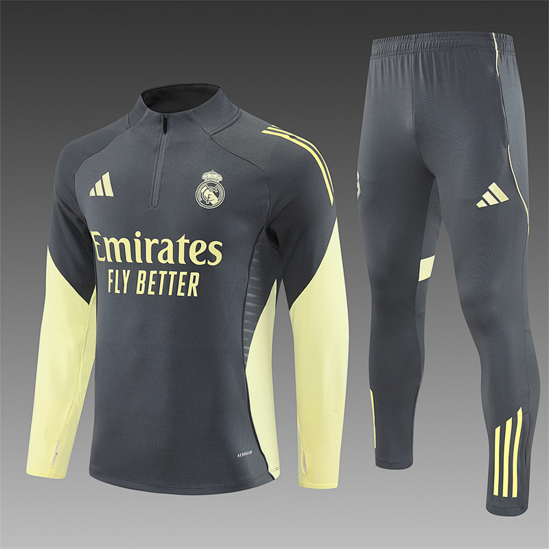 Real Madrid trainingspak beige foto 3