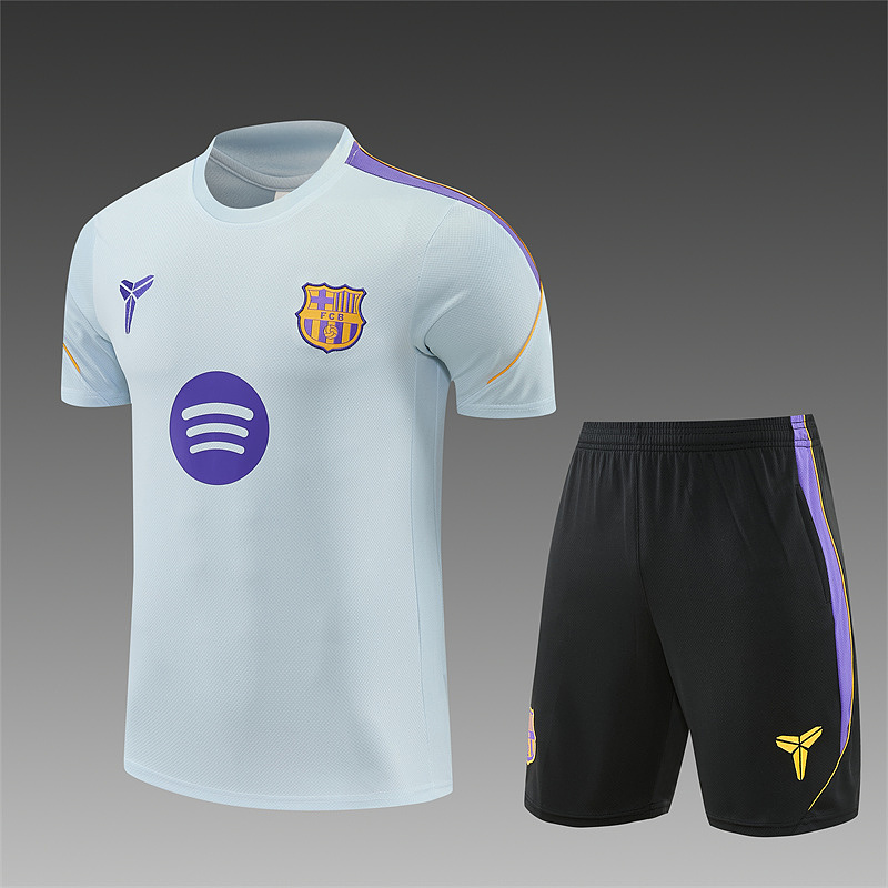 FC Barcelona trainingspak beige foto 6