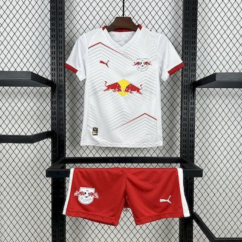 RB Leipzig thuistenue 26/27 foto 4