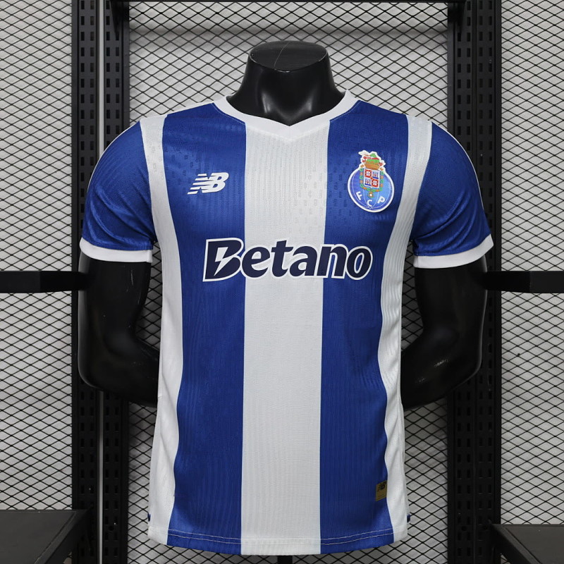 Porto thuistenue