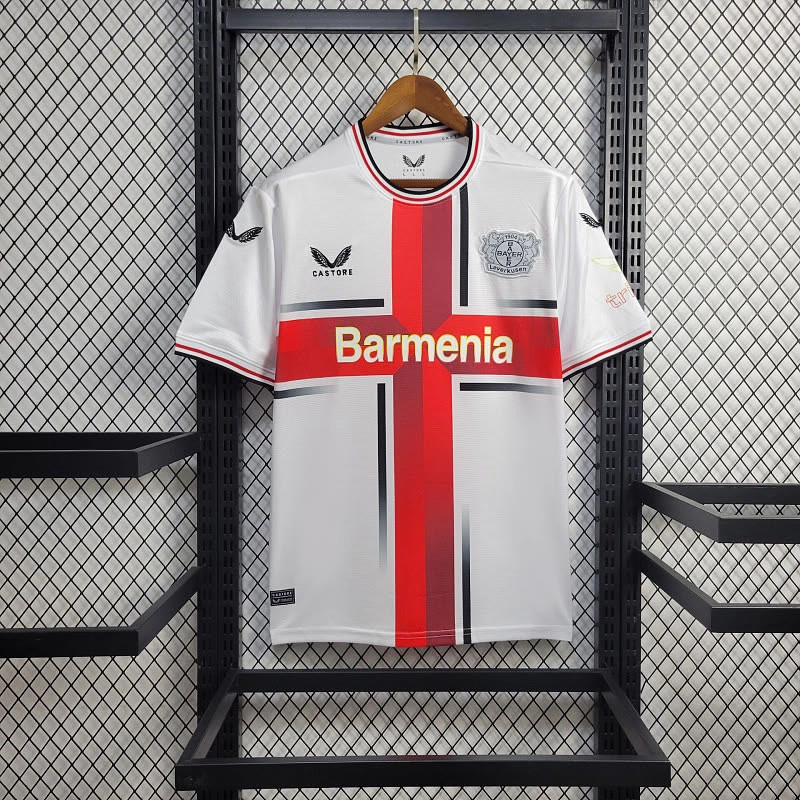 Bayer Leverkusen thuistenue 25/26 foto 4