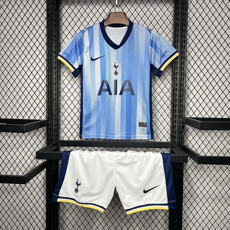 Tottenham thuistenue 26/27 foto 10
