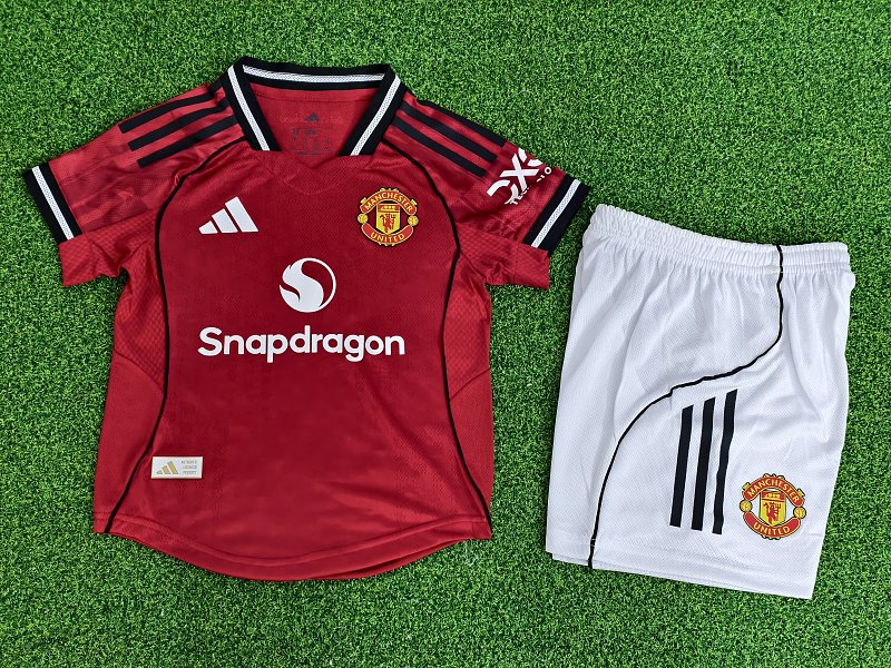 Manchester United thuistenue 26/27 foto 7