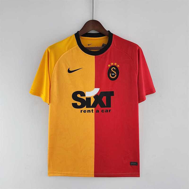 Galatasaray thuistenue 25/26 foto 6