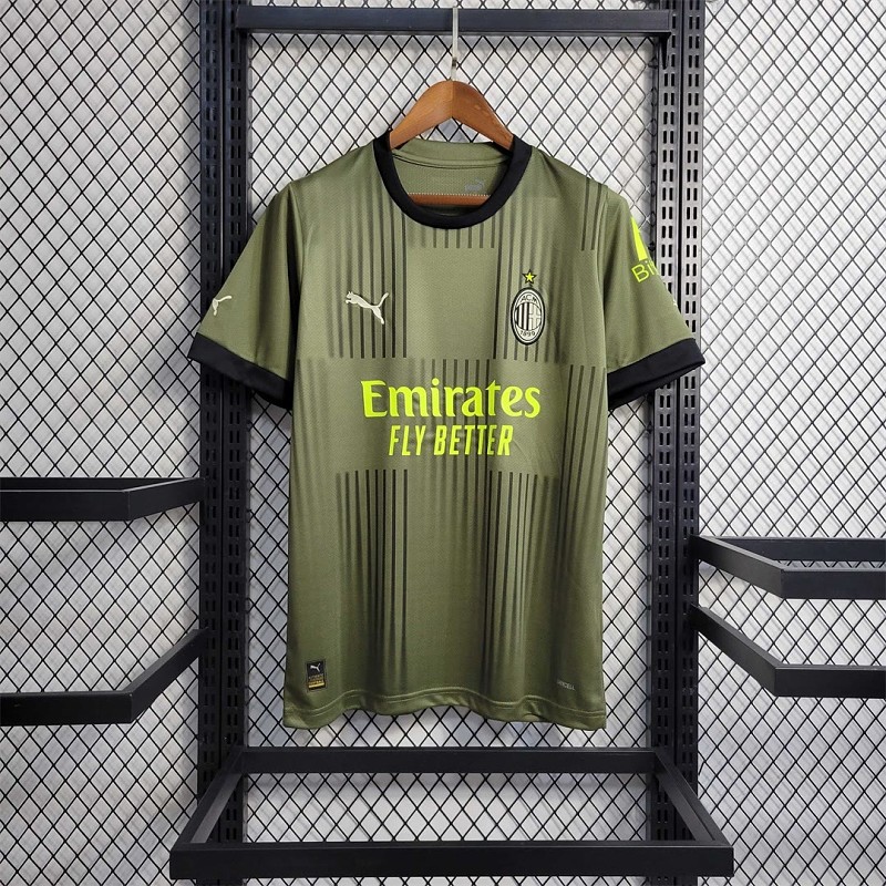AC Milan thuistenue 26/27 foto 16