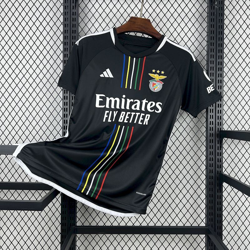 Benfica thuistenue 26/27 foto 12