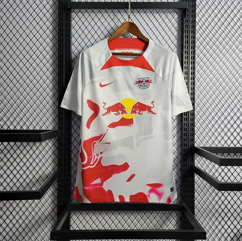 RB Leipzig thuistenue 26/27 foto 10