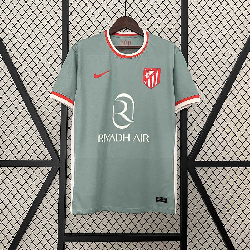 Atletico Madrid thuistenue 26/27 foto 8