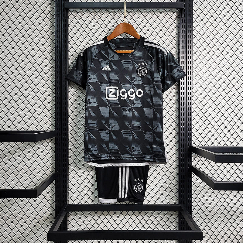 Ajax thuistenue 26/27 foto 14