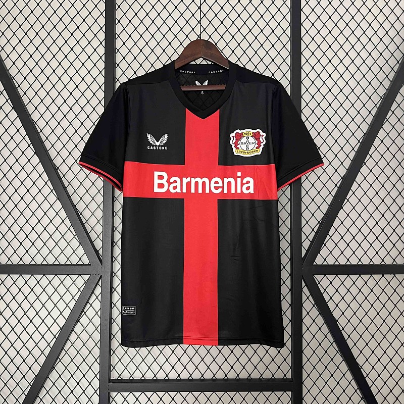 Bayer Leverkusen thuistenue 25/26 foto 6